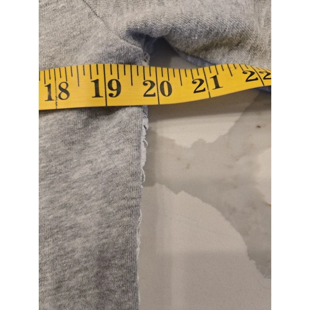 ​H&M Divided Grey Sweatshirt M White Floral Lace Overlay Raglan Pullover Crochet